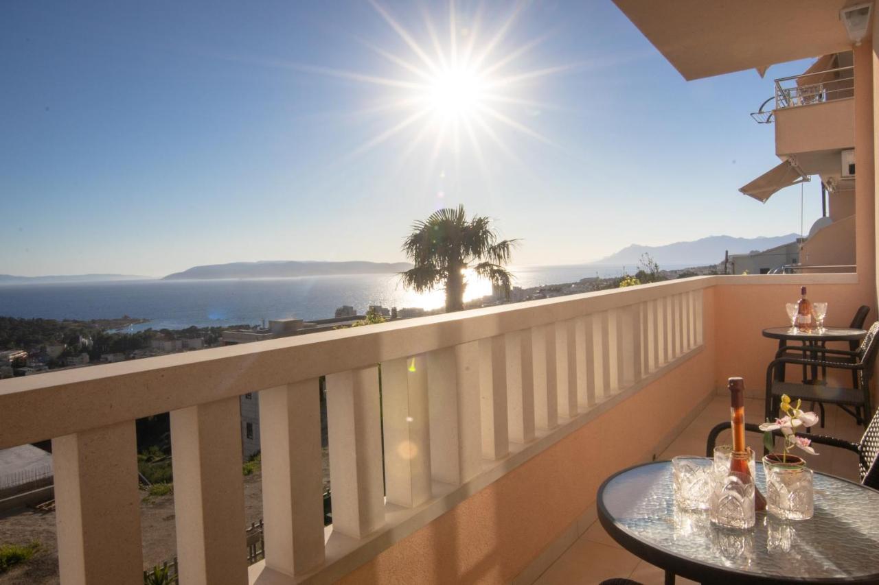 Apartment Dany - Free Beach Parking Makarska Esterno foto