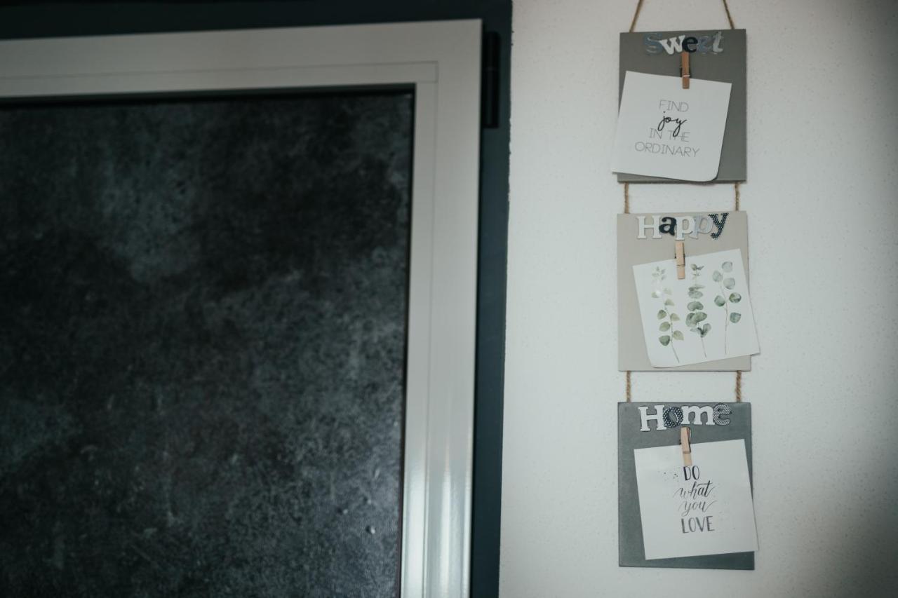 Apartment Dany - Free Beach Parking Makarska Esterno foto