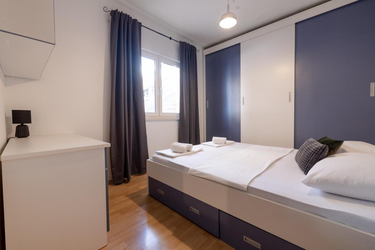 Apartment Dany - Free Beach Parking Makarska Esterno foto